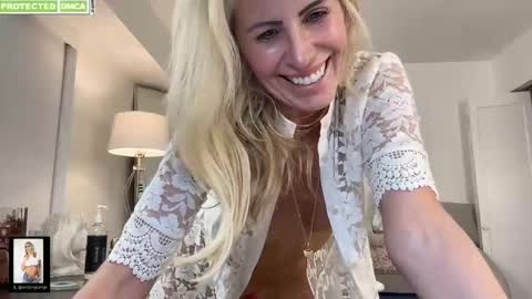 Jordyn Grange online show from 10/21/25, 10:21