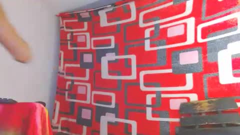 Snapshot of jorlatinhot420 chatting on 09/27/25, 08:08 perryt 420 online show from 09/27/25, 08:08