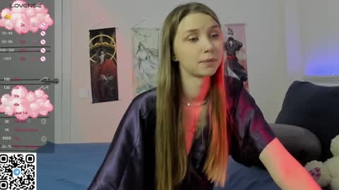 Mila online show from 12/07/24, 02:20