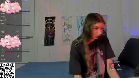 Mila online show from 02/04/25, 08:28