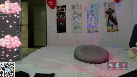 Mila online show from 02/13/25, 11:47