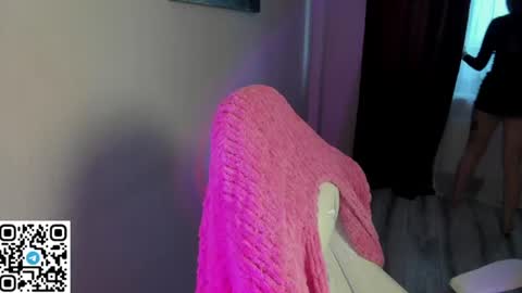 Mila online show from 07/04/26, 03:56
