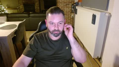 joscrossbot online show from 12/28/24, 06:40