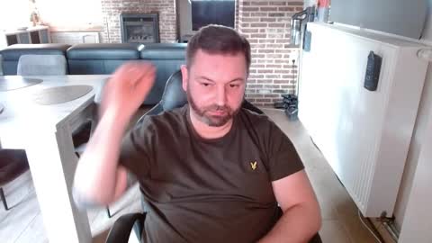 joscrossbot online show from 02/16/25, 04:21