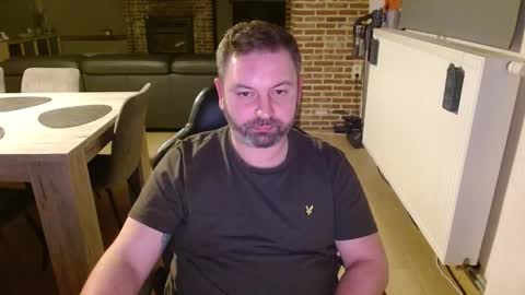 joscrossbot online show from 02/17/25, 06:37