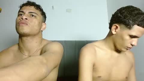 JOSE AND DANIEL online show from 07/07/26, 04:37