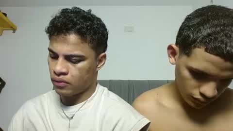 JOSE AND DANIEL online show from 07/26/26, 01:03