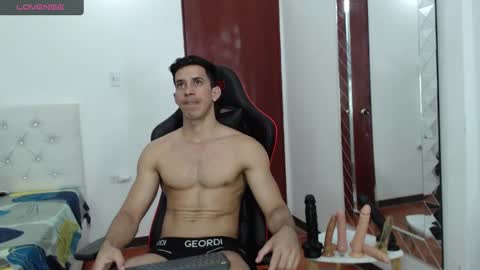 jose_rumbero91 online show from 12/16/24, 05:00
