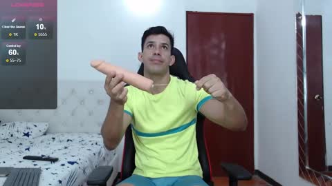 jose_rumbero91 online show from 01/03/25, 12:08