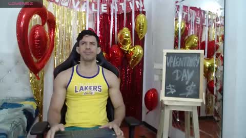 jose_rumbero91 online show from 02/17/25, 12:27