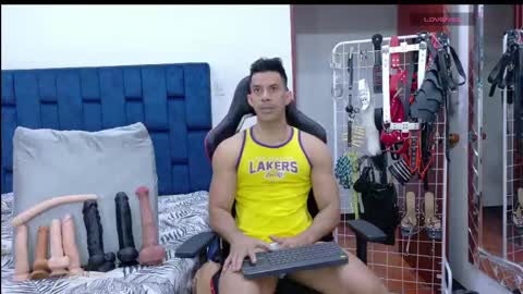 jose_rumbero91 online show from 05/04/26, 04:41