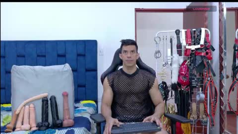 jose_rumbero91 online show from 05/20/26, 11:49