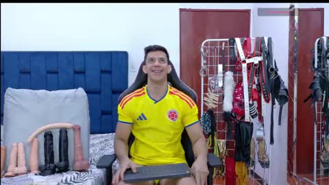 jose_rumbero91 online show from 06/02/26, 12:18