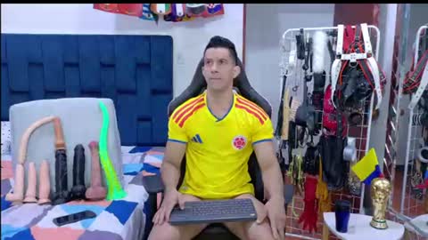 jose_rumbero91 online show from 07/03/26, 11:38