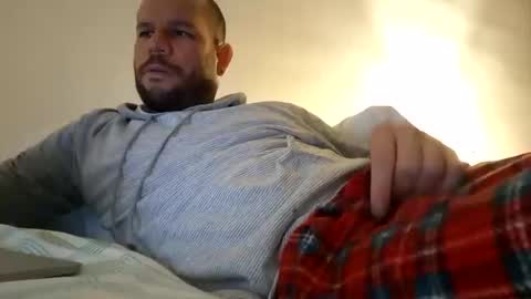 Snapshot of joselacalaca chatting on 01/01/25, 08:58 Js online show from 01/01/25, 08:58