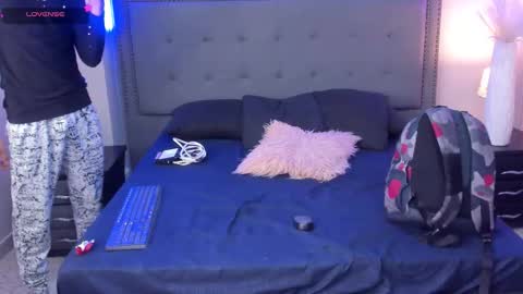 jose online show from 09/13/25, 09:09