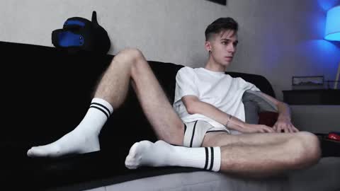 Snapshot of joseph__quinn chatting on 11/14/25, 04:55 Master Joseph online show from 11/14/25, 04:55