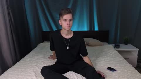 Snapshot of joseph__quinn chatting on 11/15/25, 04:58 Master Joseph online show from 11/15/25, 04:58