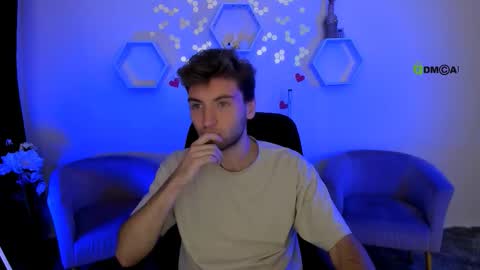 joseph_bear_ online show from 09/28/25, 08:31