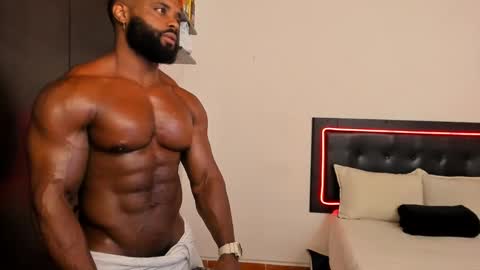 Snapshot of joseph_palacios chatting on 02/16/25, 03:05 joseph palacios online show from 02/16/25, 03:05