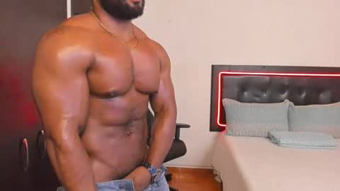 Snapshot of joseph_palacios chatting on 11/19/25, 04:40 joseph palacios online show from 11/19/25, 04:40