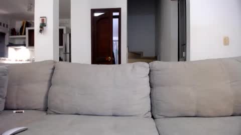 josezaens_ online show from 09/23/25, 09:45