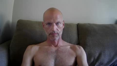 Snapshot of joshking2017 chatting on 06/15/26, 07:16 joshking2017 online show from 06/15/26, 07:16