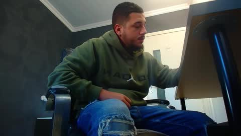 JoshKnight online show from 09/19/25, 04:47