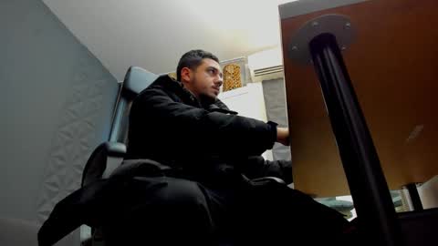 JoshKnight online show from 10/20/25, 04:46