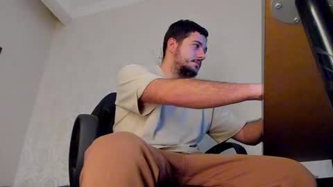 Snapshot of joshknights chatting on 11/12/25, 06:03 JoshKnight online show from 11/12/25, 06:03