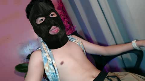 Snapshot of joshlee1720 chatting on 06/21/26, 07:05 joshlee1720 online show from 06/21/26, 07:05