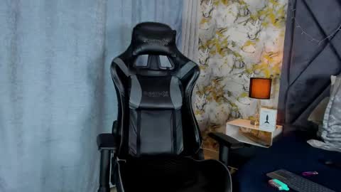 Josh Rashford online show from 12/23/24, 04:50