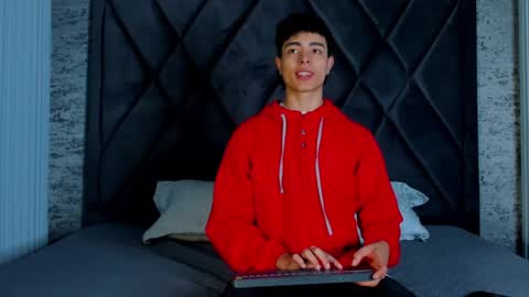 Josh Rashford online show from 02/23/25, 12:05