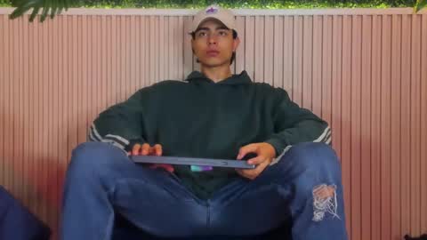 Josh Rashford online show from 09/18/25, 11:34