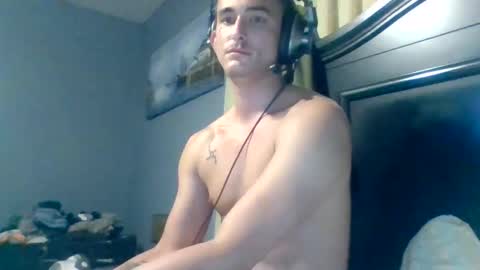 Snapshot of joshuamadeit123 chatting on 09/18/25, 03:08 joshuamadeit123 online show from 09/18/25, 03:08