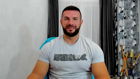 joshuamuscle69 online show from 10/28/25, 05:44