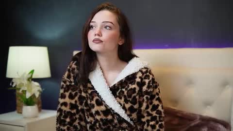 Snapshot of josielili chatting on 12/01/25, 08:47 Josie online show from 12/01/25, 08:47