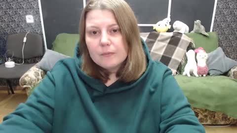 josiesun771 online show from 10/13/25, 06:24