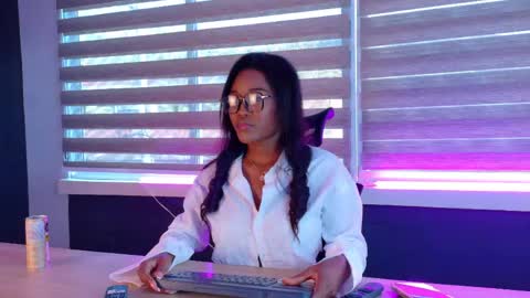 Snapshot of josselynbrown chatting on 04/24/26, 12:07 Joss online show from 04/24/26, 12:07