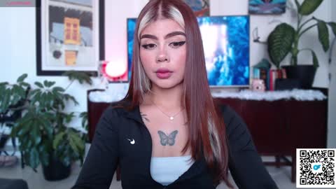 josephine   independent model    online show from 12/17/24, 07:37