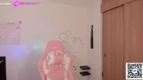 josephine   independent model    online show from 02/21/25, 08:49