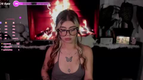 josephine   independent model    online show from 03/04/25, 03:11