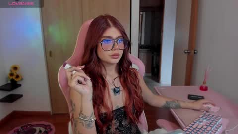josephine   independent model    online show from 05/22/26, 10:15