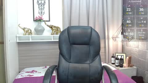 Snapshot of jossivibes chatting on 05/17/26, 12:19 jossivibes online show from 05/17/26, 12:19