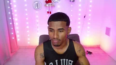 Snapshot of josua_bigcock chatting on 12/02/25, 12:27 Josua online show from 12/02/25, 12:27