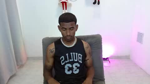 Snapshot of josua_smith chatting on 11/22/25, 01:15 Josua online show from 11/22/25, 01:15