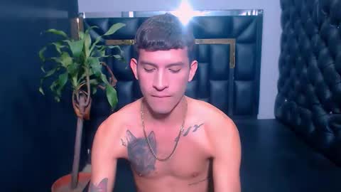 josue_linares online show from 09/14/25, 03:05