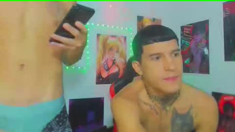 josue_linares online show from 11/16/25, 11:49