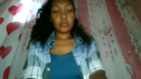 Snapshot of josy918592 chatting on 06/09/26, 01:23 josy918592 online show from 06/09/26, 01:23