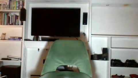 Snapshot of jotarojas1 chatting on 05/28/26, 05:05 jotarojas1 online show from 05/28/26, 05:05